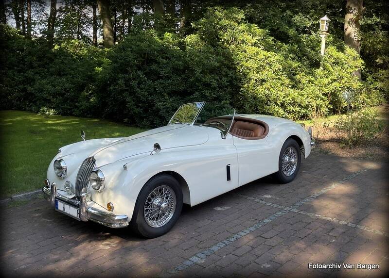 Imagen 7/32 de Jaguar XK 140 SE OTS (1954)