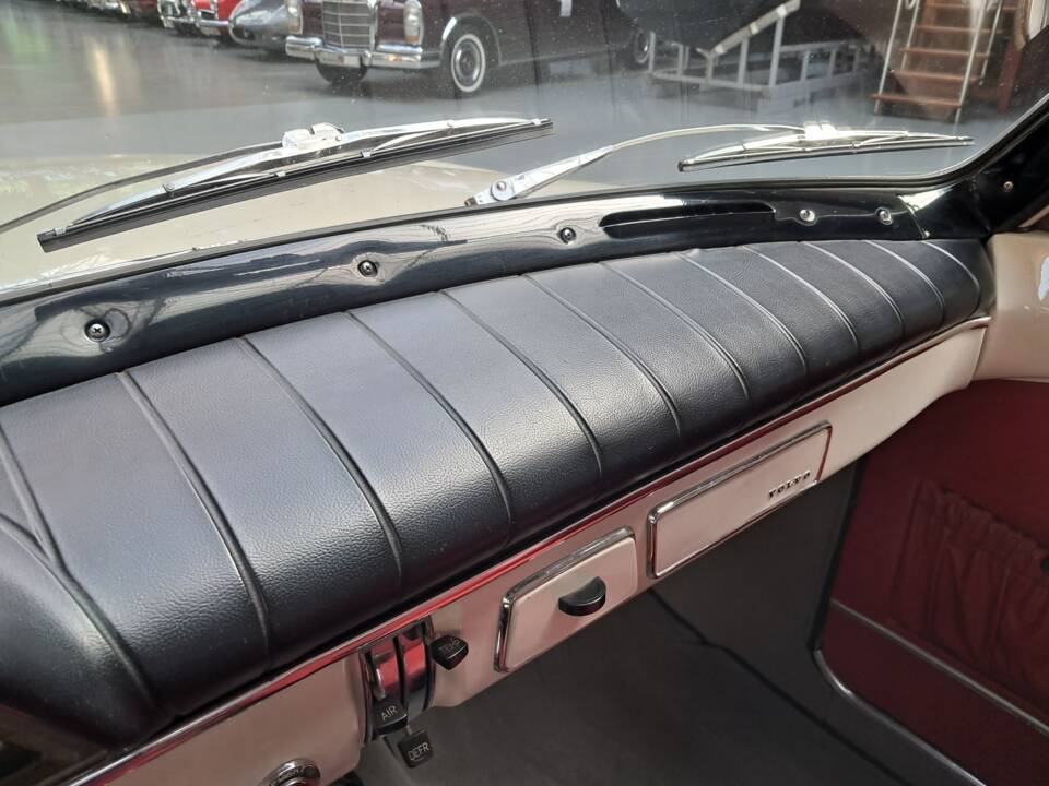 Bild 27/53 von Volvo P 121 (1962)