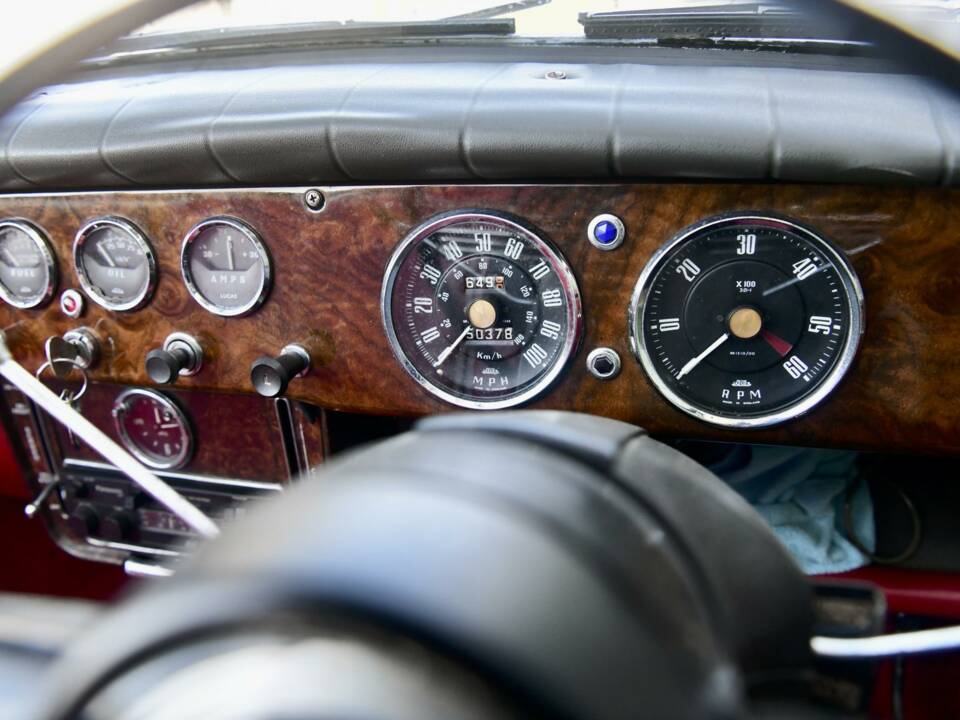 Imagen 38/50 de Sunbeam Rapier Mk IIIA (1963)