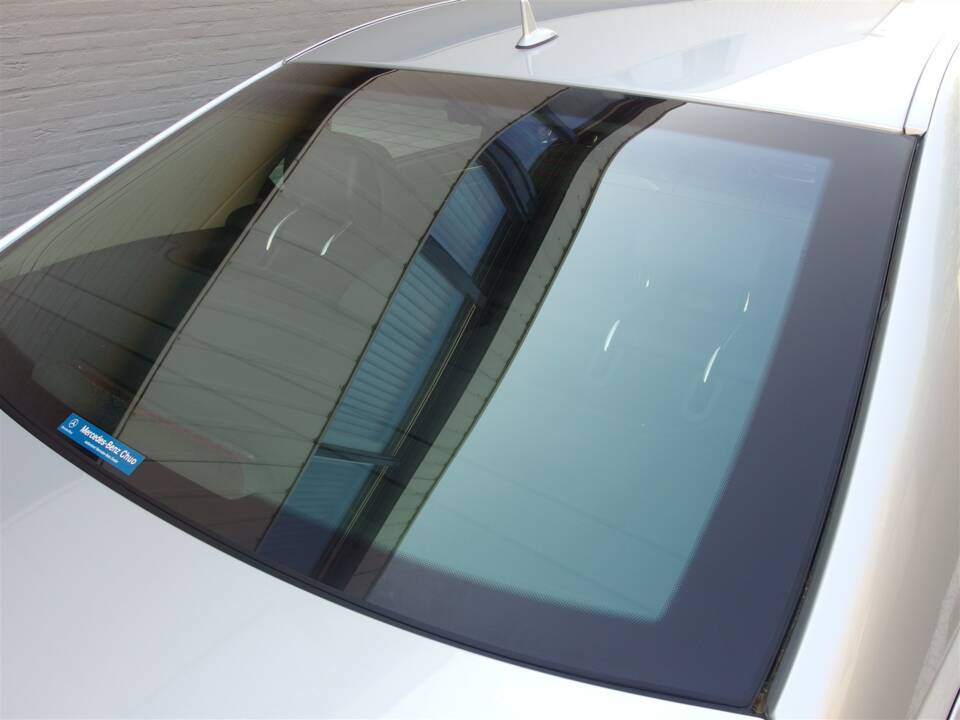 Image 15/98 of Mercedes-Benz S 500 L (2007)