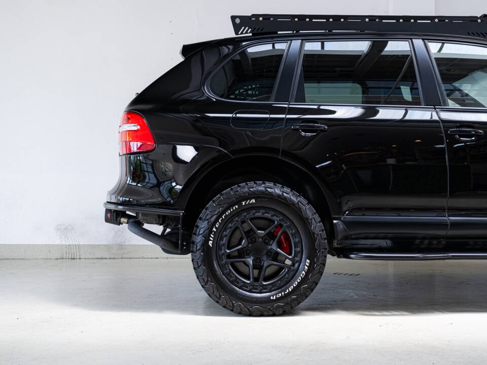 Bild 31/38 von Porsche Cayenne Turbo (2007)