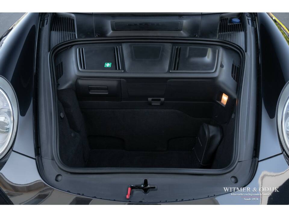 Image 37/37 of Porsche 911 Carrera 4S (2009)