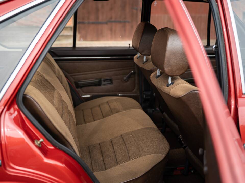 Image 40/75 of Volkswagen Passat 1.6 (1978)