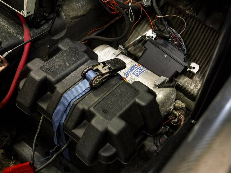 Bild 29/29 von Mazda MX-5 1.8 (2001)