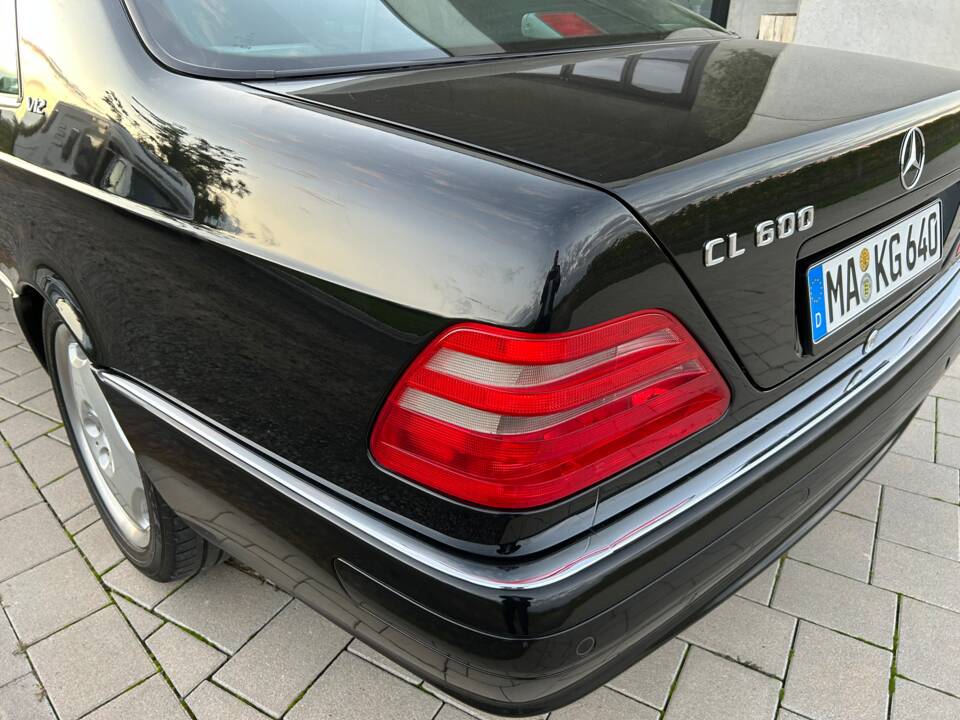 Bild 8/18 von Mercedes-Benz CL 600 (1998)