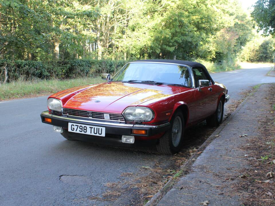 Image 3/20 of Jaguar XJS 5.3 V12 (1989)