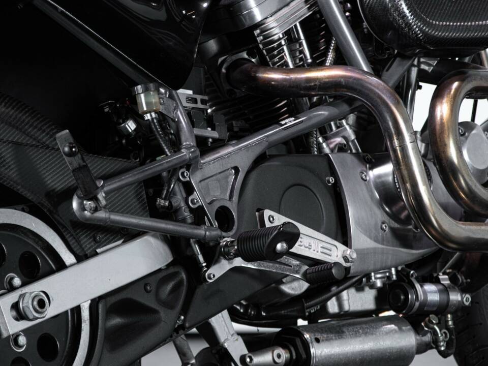 Imagen 33/50 de Buell S1 White Lightning (1996)