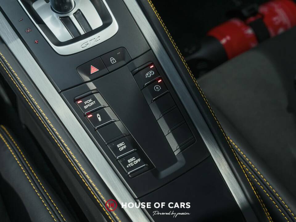 Image 21/23 of Porsche 718 Cayman GT4 Clubsport (2022)