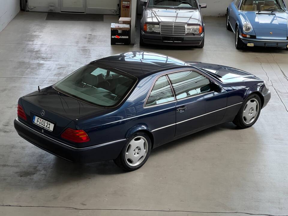 Image 2/29 de Mercedes-Benz S 500 Coupé (1994)