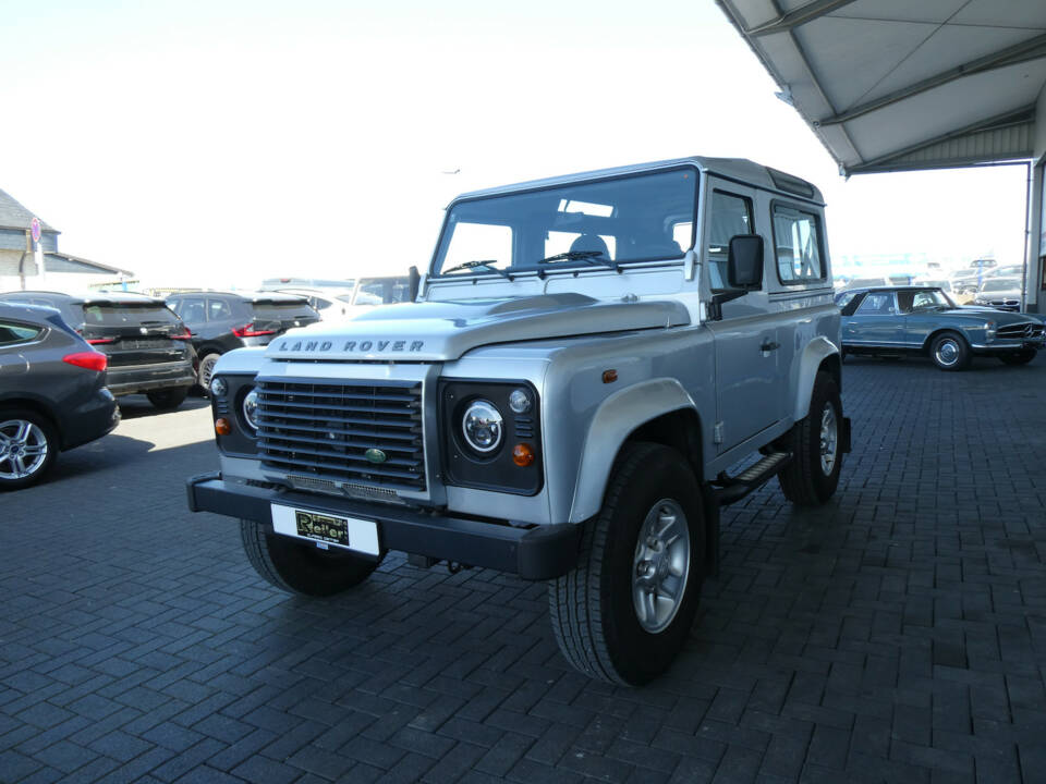 Imagen 3/20 de Land Rover Defender 90 TD4 (2008)