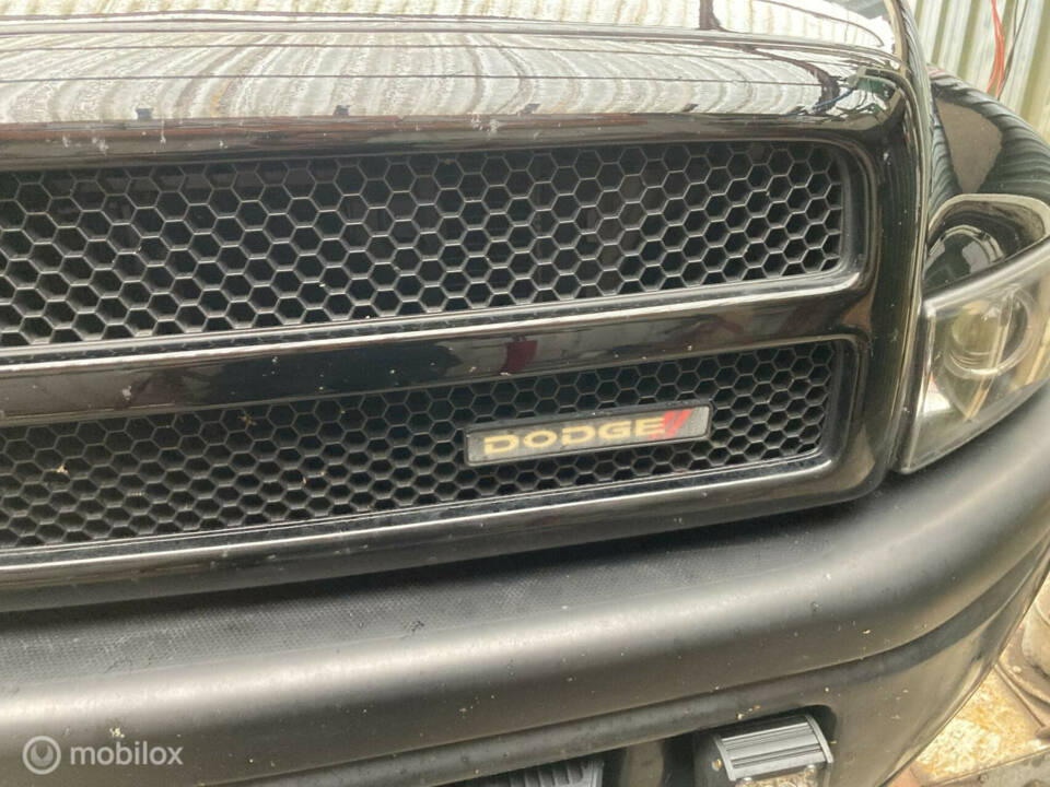Image 33/47 of Dodge Ram 1500 (1994)