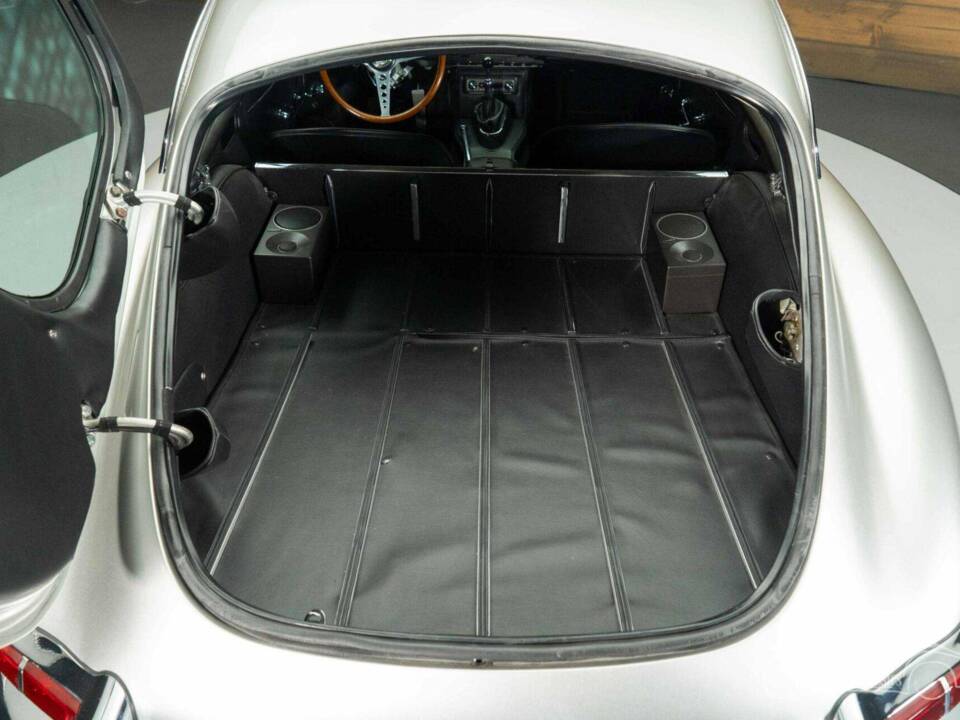 Immagine 5/19 di Jaguar E-Type 3.8 (1964)