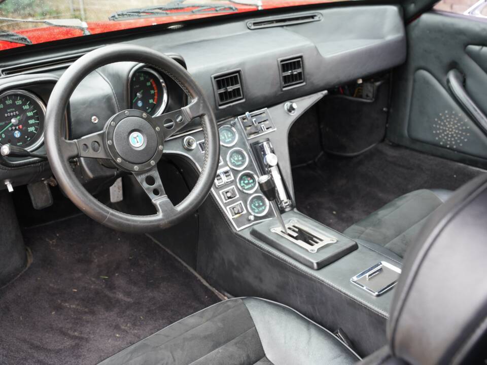 Image 25/50 of De Tomaso Pantera (1972)