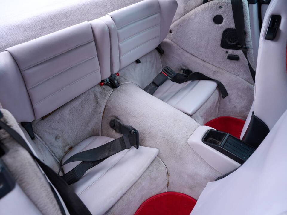 Afbeelding 45/50 van Porsche 911 Carrera 4 (1992)
