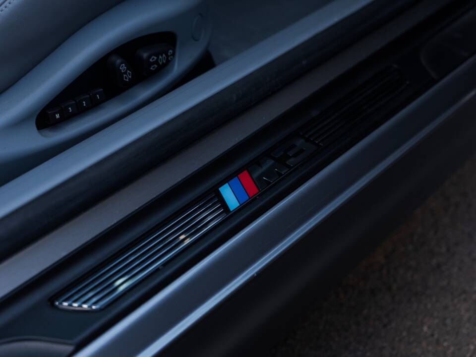 Immagine 54/70 di BMW M3 (2004)