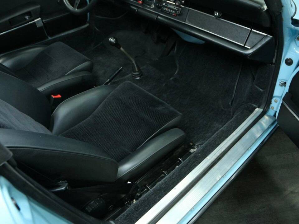 Bild 26/49 von Porsche 911 2.4 E (1972)