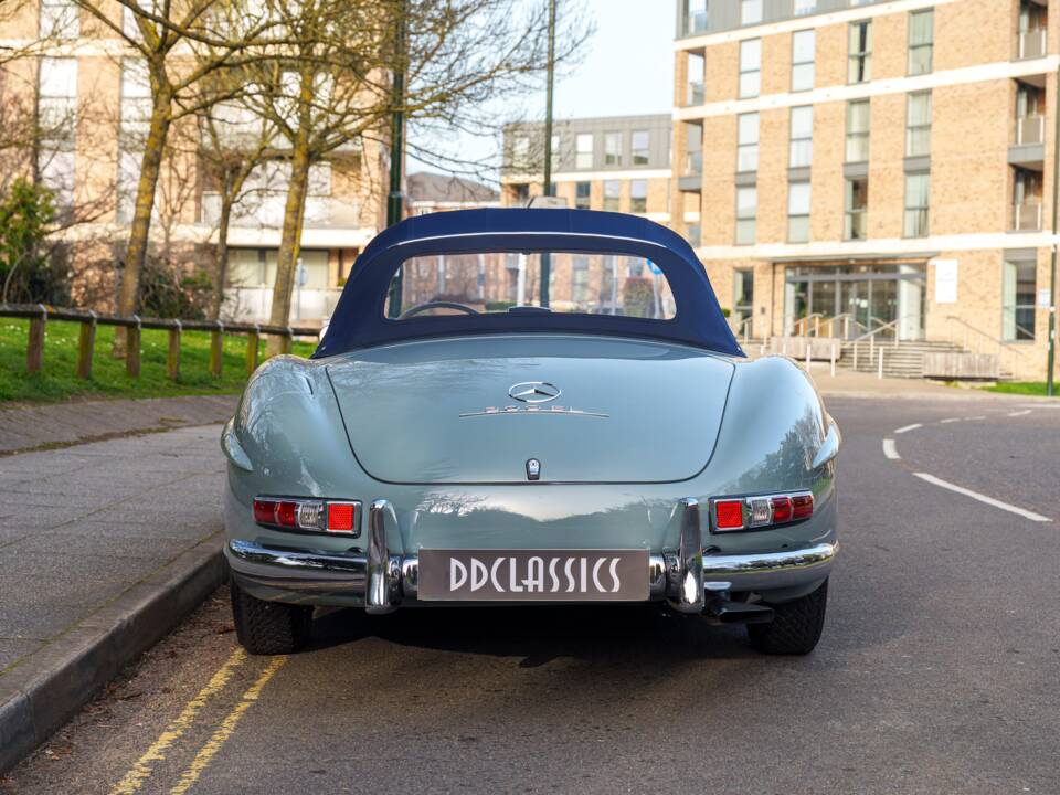 Image 9/33 de Mercedes-Benz 300 SL Roadster (1957)
