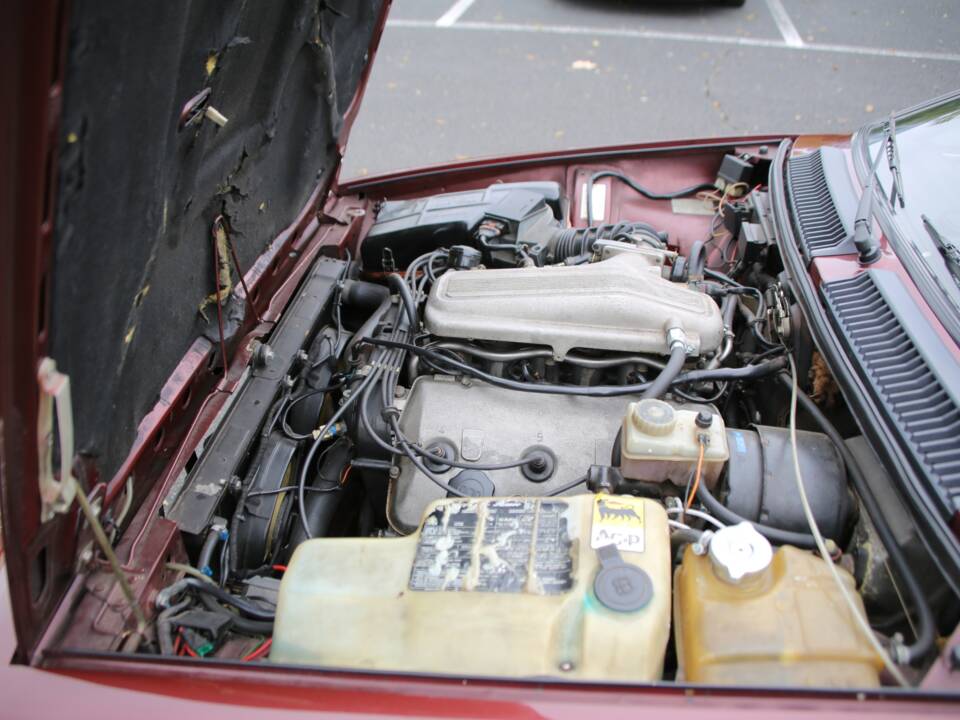 Immagine 17/30 di Alfa Romeo GTV 6 2.5 (1985)