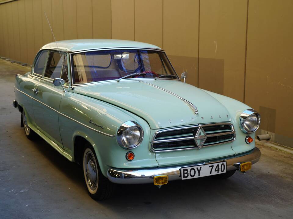 Image 3/83 of Borgward Isabella (1959)