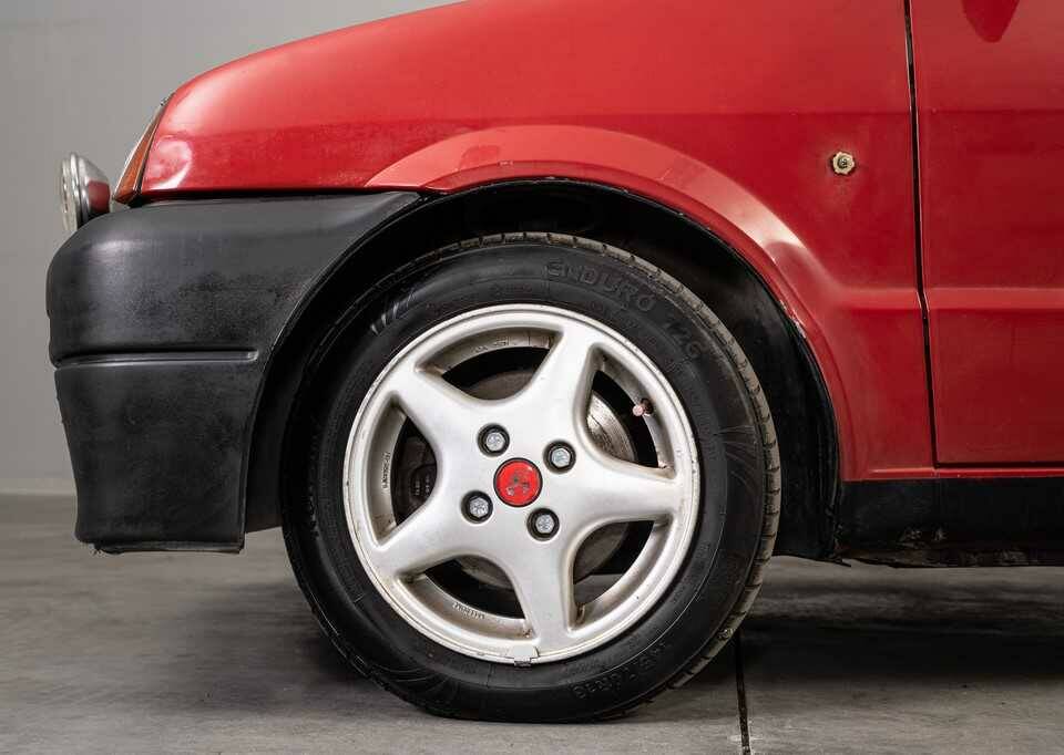 Immagine 5/30 di FIAT Cinquecento Sporting Trofeo (1993)