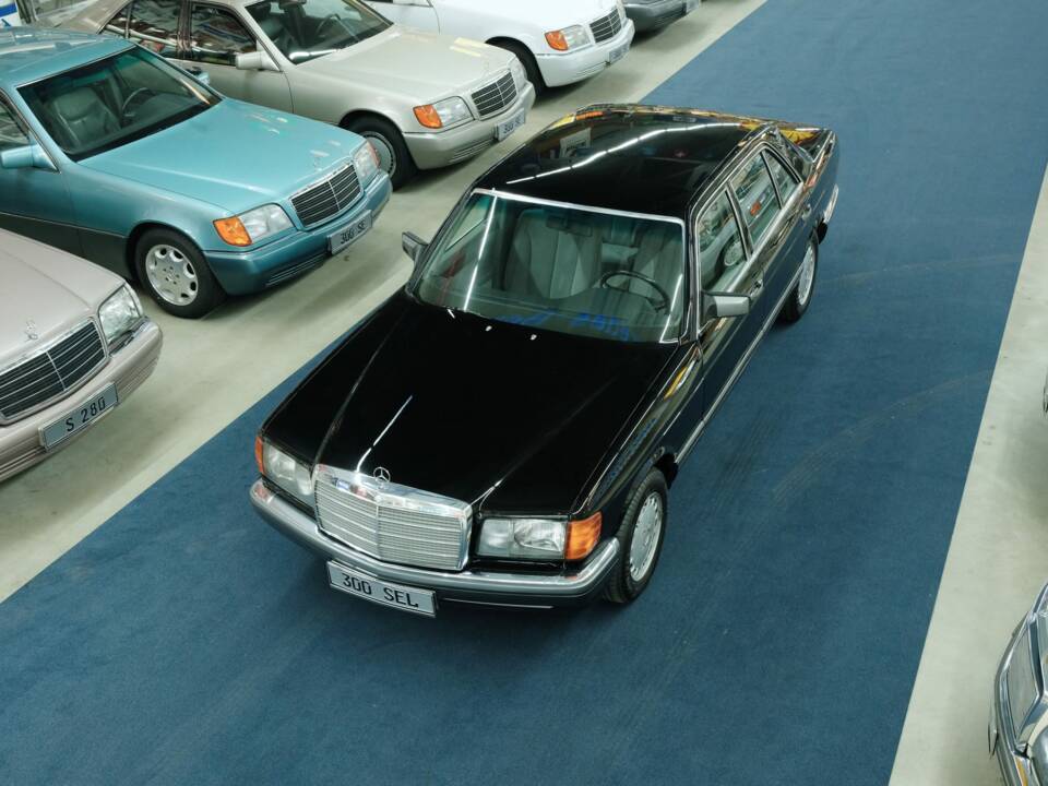 Bild 3/50 von Mercedes-Benz 300 SEL (1991)