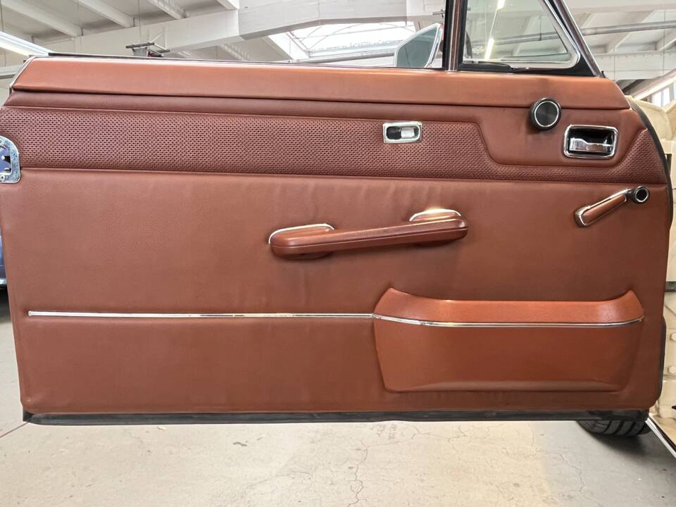 Bild 37/43 von Mercedes-Benz 280 CE (1973)