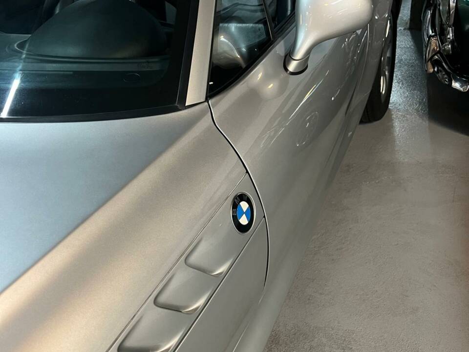 Bild 39/50 von BMW Z3 Coupé 3.0 (2001)