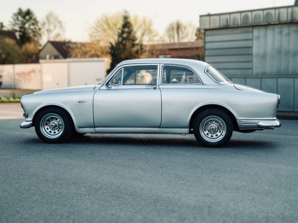 Image 5/12 de Volvo Amazon S (1966)