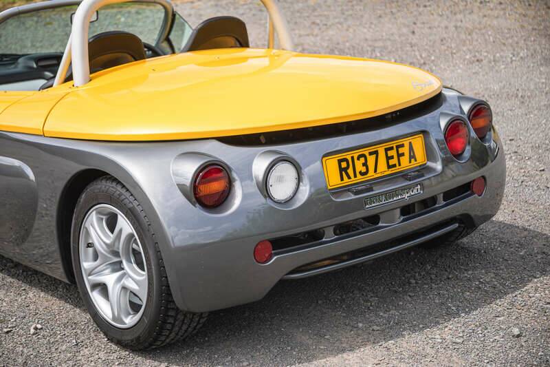 Image 9/34 of Renault Sport Spider (1998)