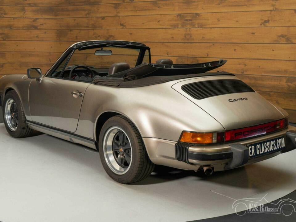 Image 7/19 of Porsche 911 Carrera 3.2 (1984)