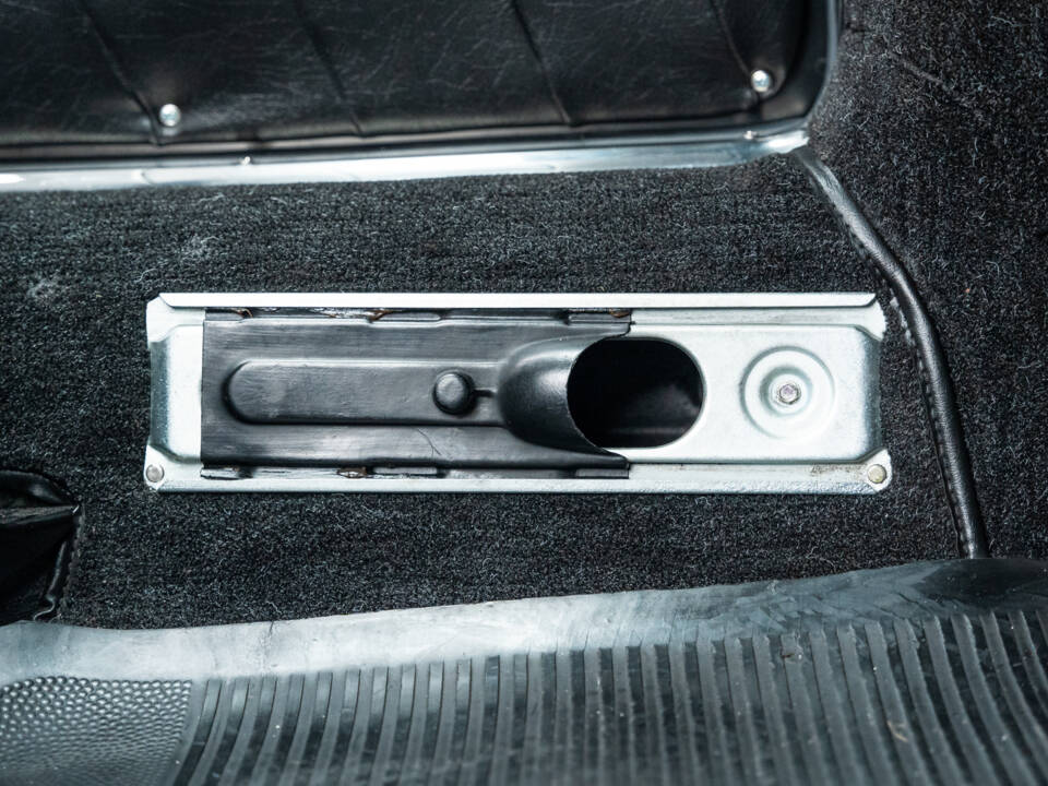 Bild 34/64 von Porsche 911 2.0 (1965)