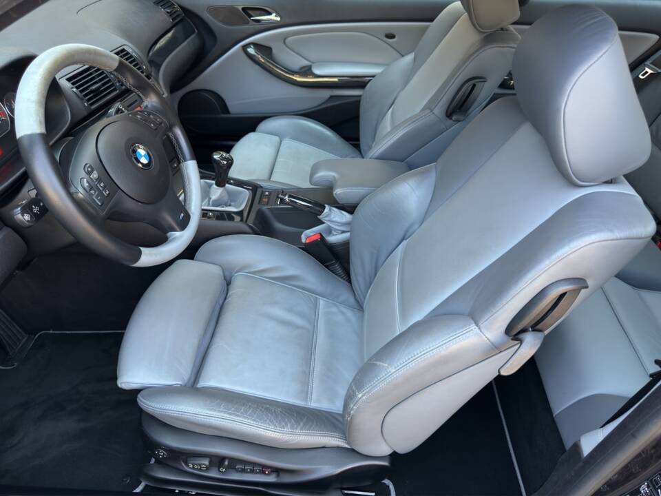 Afbeelding 9/42 van BMW 330Ci (2006)