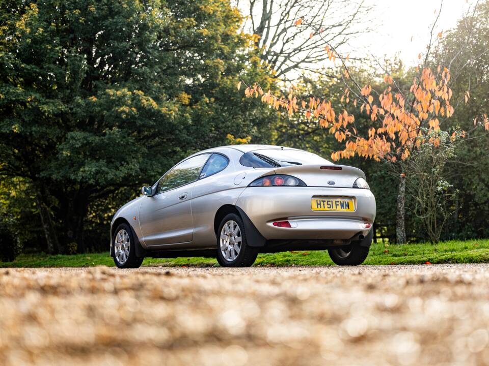 Image 18/50 of Ford Puma 1.7i 16v (2001)