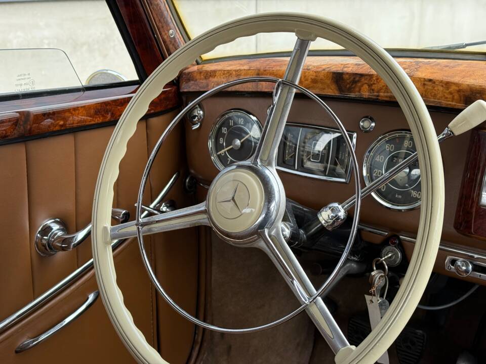 Bild 6/30 von Mercedes-Benz 220 Coupe (1954)
