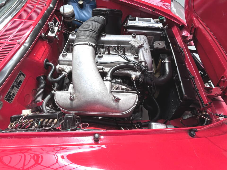 Immagine 18/30 di Alfa Romeo 1600 Spider Duetto (1966)