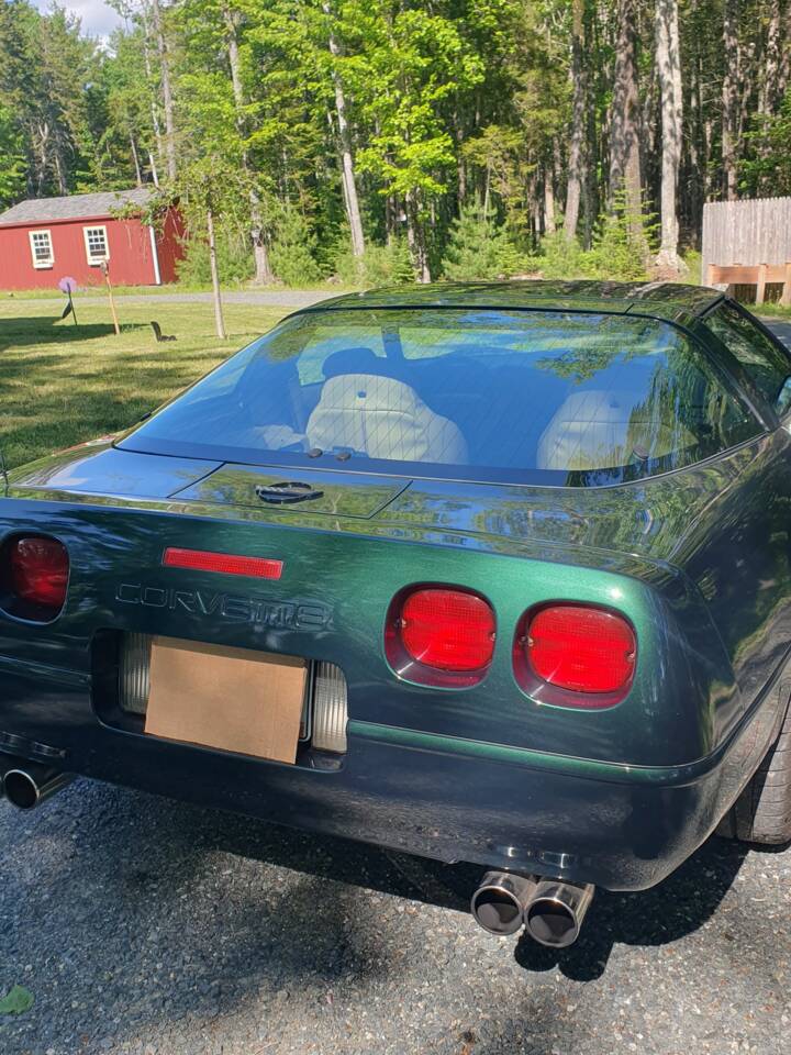 Image 4/7 de Chevrolet Corvette (1994)