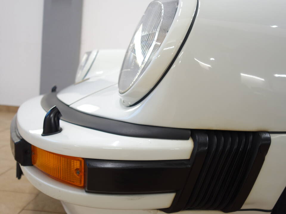 Bild 12/58 von Porsche 911 2.7 (1977)