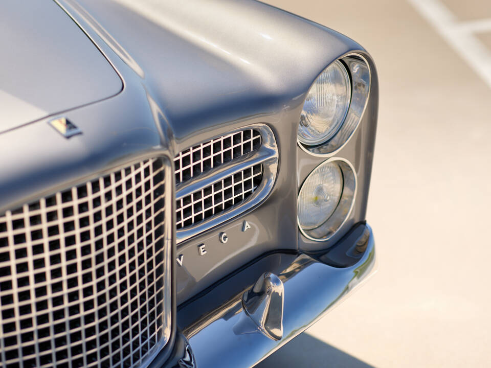 Image 41/100 of Facel Vega FV3B (1957)