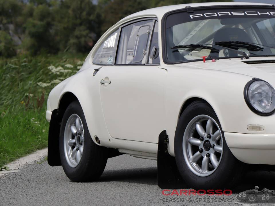 Imagen 48/50 de Porsche 911 R (1967)