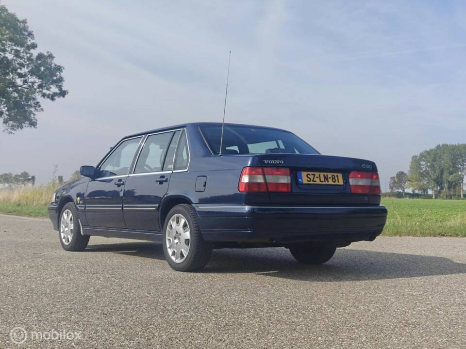 Bild 7/37 von Volvo S90 3.0i (1998)