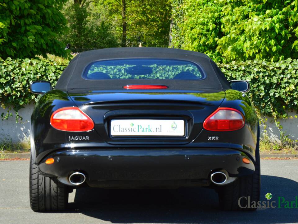Afbeelding 20/50 van Jaguar XKR (2000)
