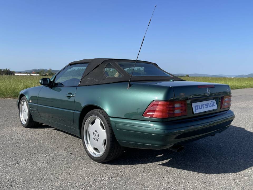 Image 9/39 de Mercedes-Benz SL 320 (1999)