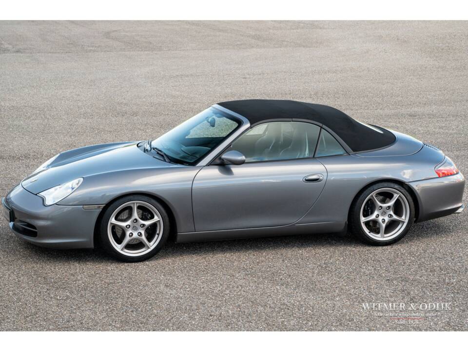 Bild 1/30 von Porsche 911 Carrera (2003)
