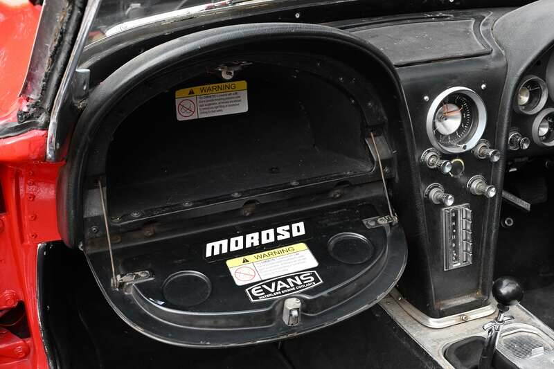 Image 34/50 de Chevrolet Corvette Sting Ray Convertible (1963)