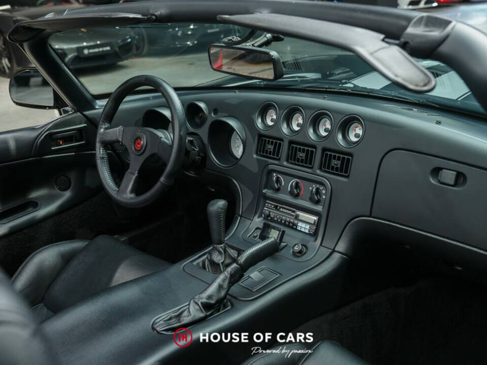 Immagine 19/25 di Chrysler Viper RT/10 (1996)