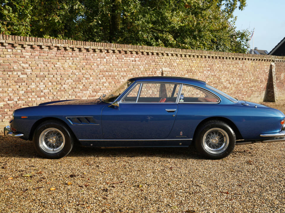 Bild 17/50 von Ferrari 330 GT (1966)