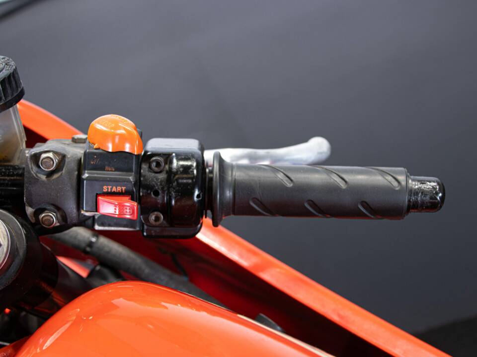 Bild 27/50 von Ducati 750 Sport (1986)