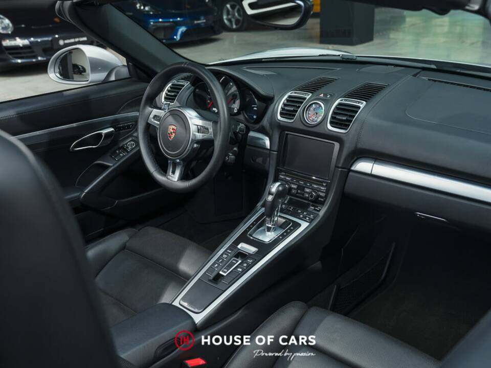 Image 18/25 of Porsche Boxster S (2012)