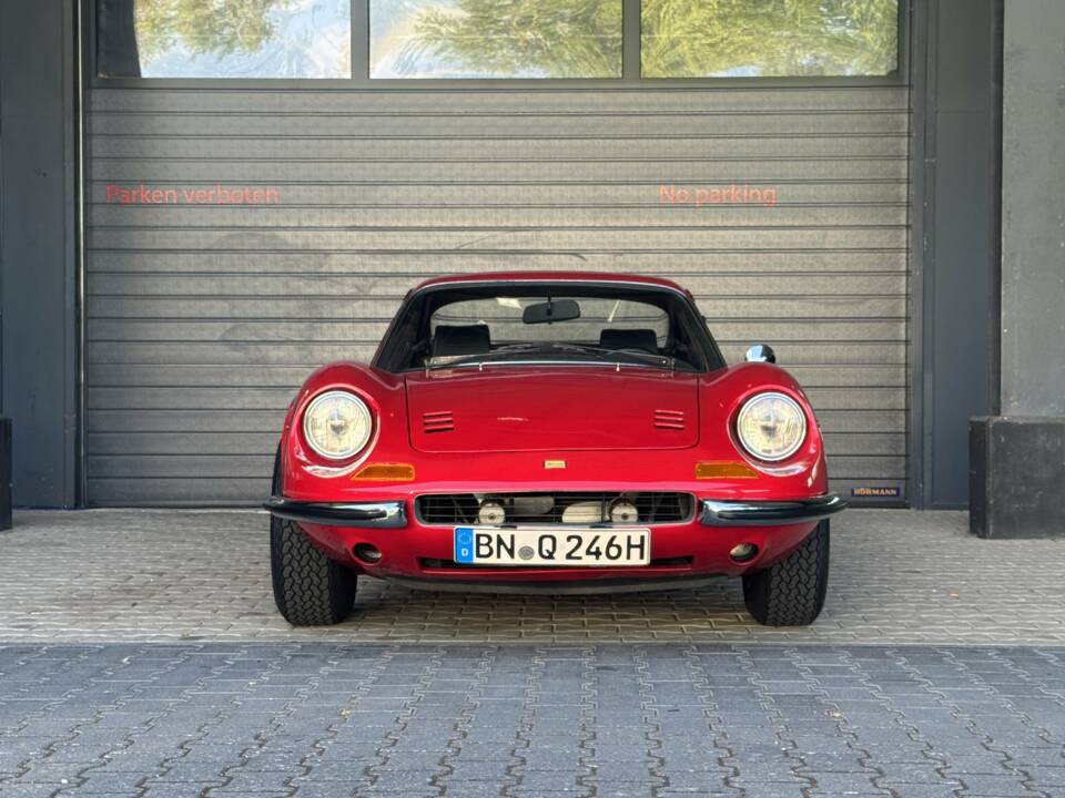 Image 2/35 of Ferrari Dino 246 GT (1968)