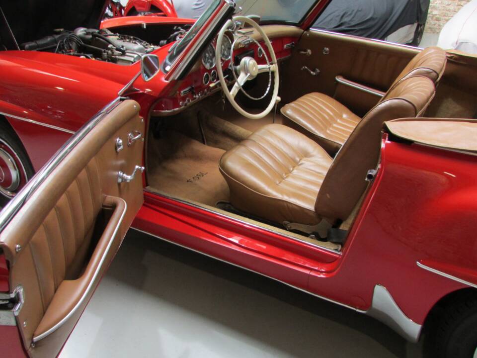 Image 20/20 de Mercedes-Benz 190 SL (1963)